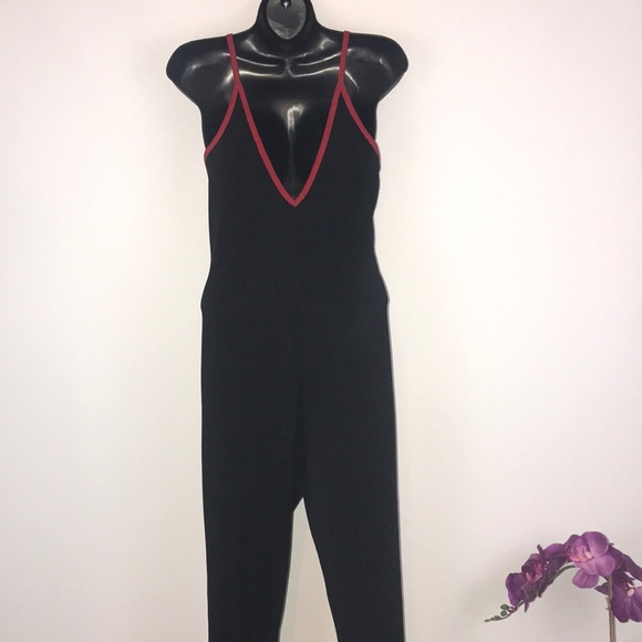 Boohoo Sleeveless V back Jumpsuit Size 8 - Picture 4 of 7